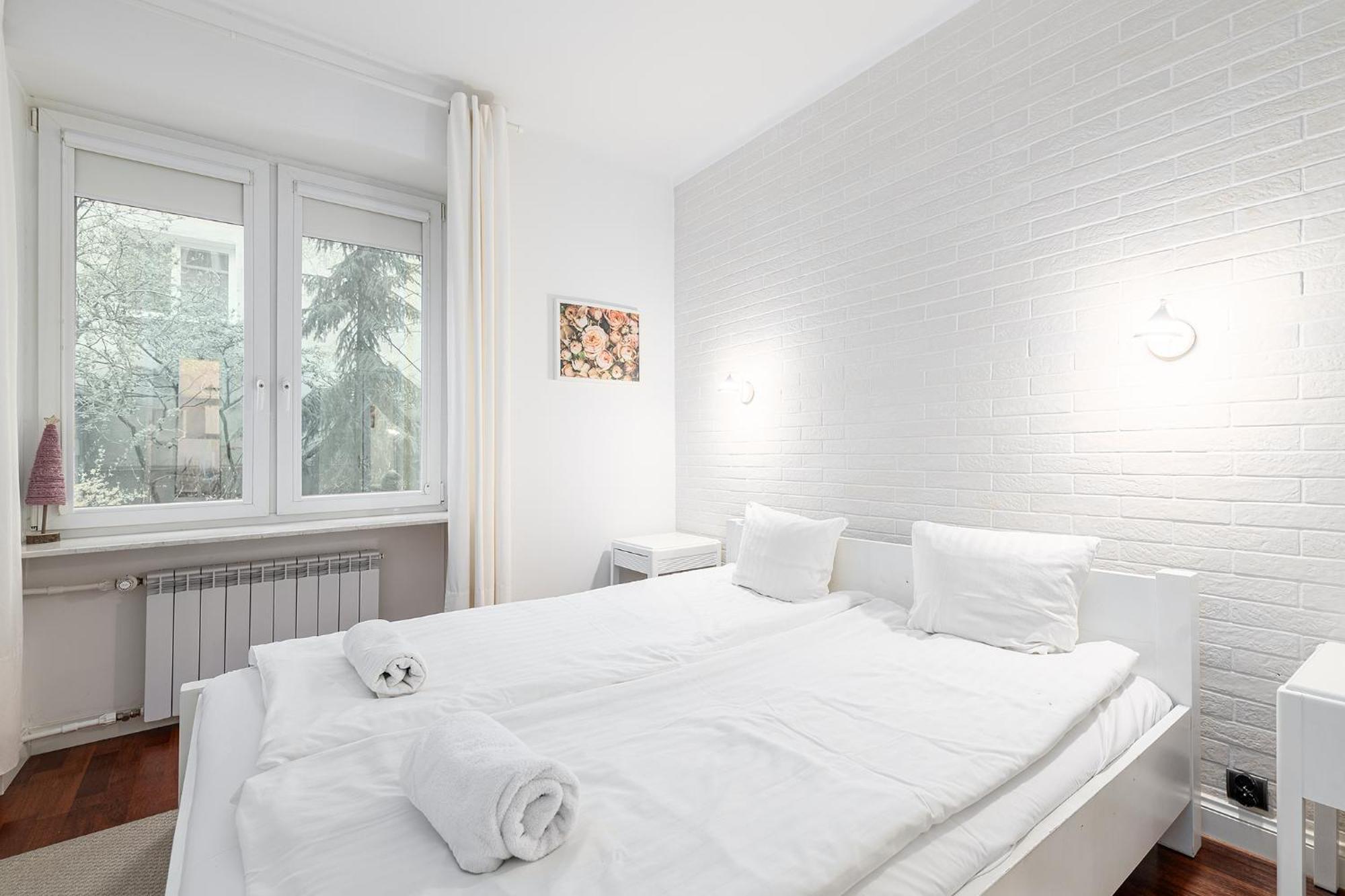 Rentplanet - Chmielna * Warszawa