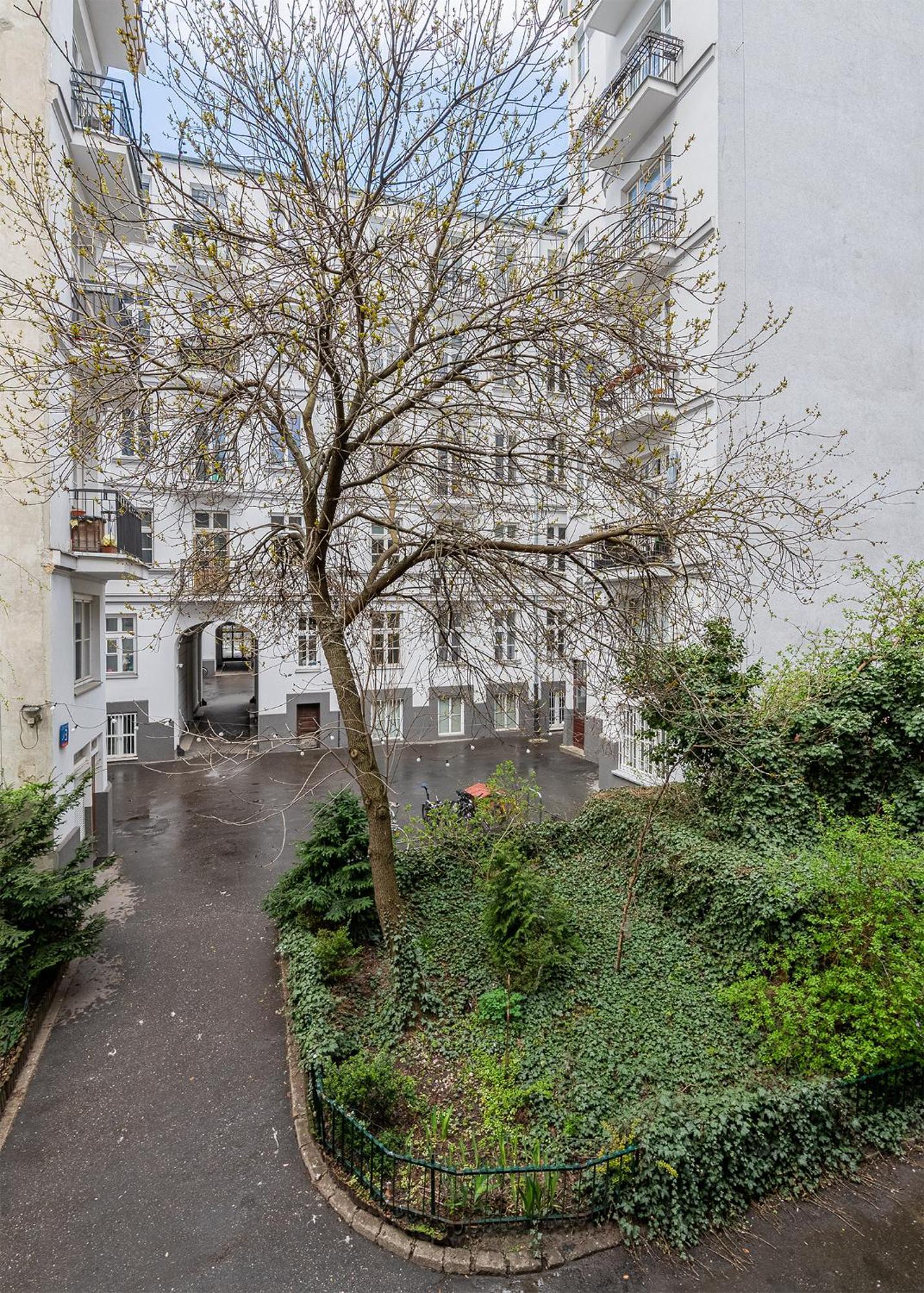 Rentplanet - Chmielna Apartament Warszawa